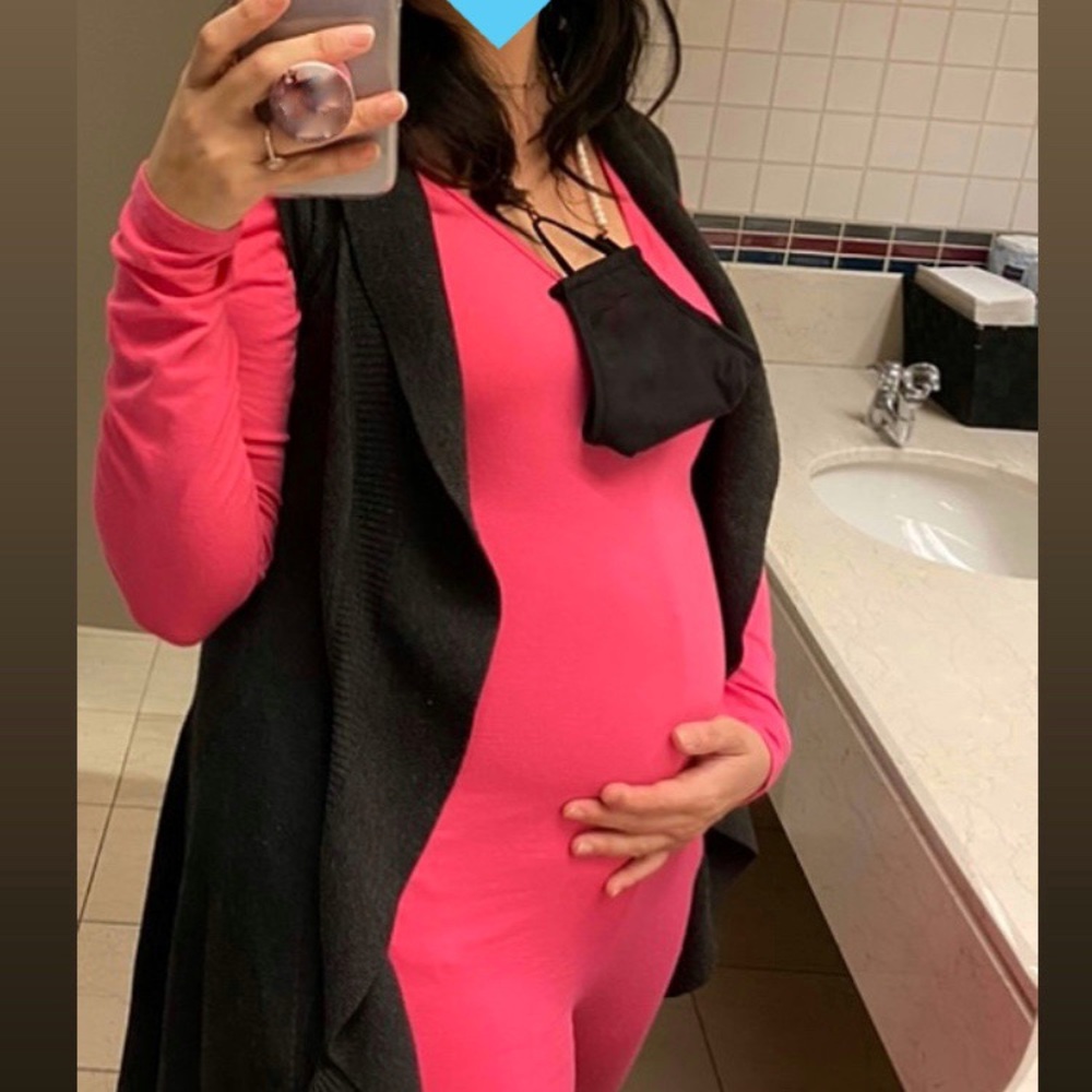 💗Smash & Tess bright pink romper size medium💗